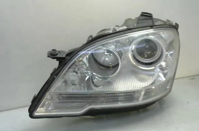 Phare gauche Mercedes-benz CLASSE M (W164) Ml 300 cdi 4-matic (164.120) (2009-2011) occasion