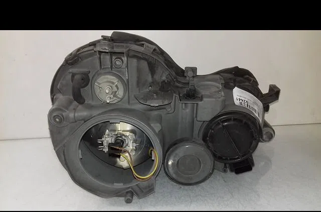 Phare gauche Mercedes-benz CLK (C208) Clk 230 kompressor (208.347) (1997-2000) occasion