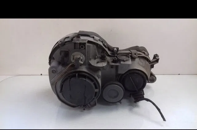 Phare gauche Mercedes-benz CLK (C208) Clk 230 kompressor (208.348) (2000-2002) occasion