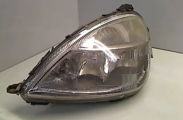 Phare gauche MERCEDES CLASSE A I  A 170 CDI occasion