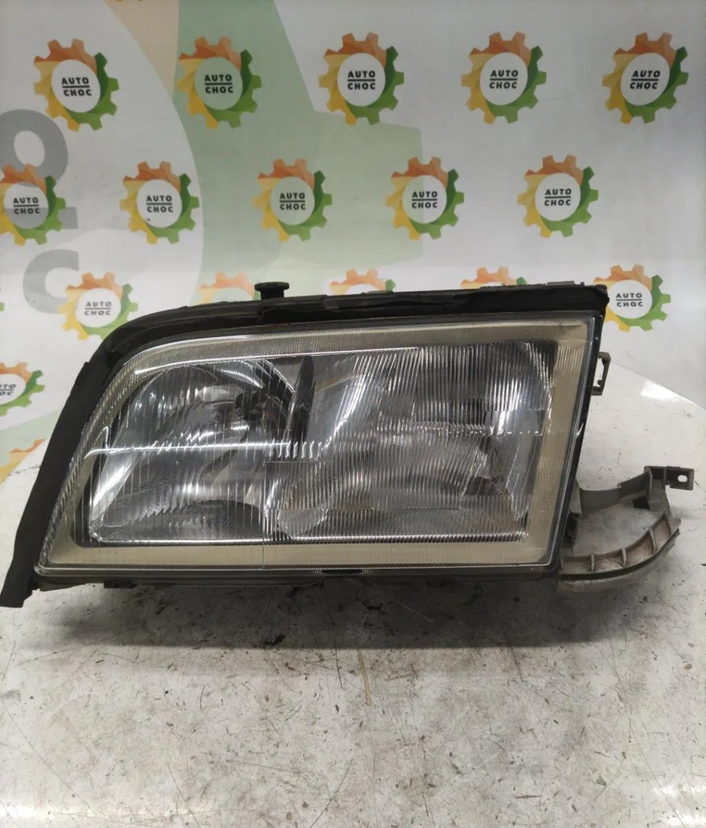 Phare gauche MERCEDES CLASSE C 202 PHASE 2 occasion