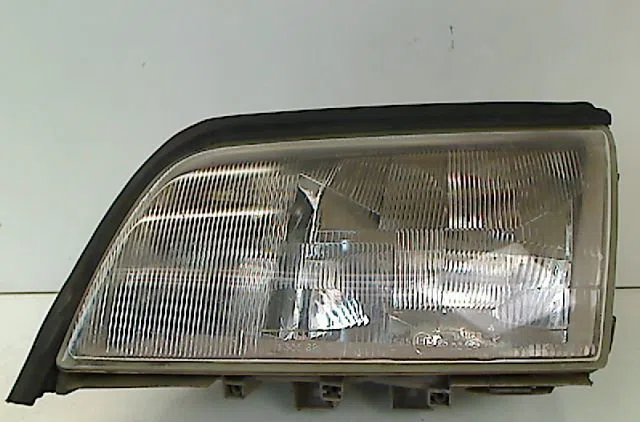 Phare gauche MERCEDES CLASSE C I 1993 occasion
