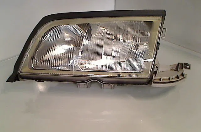 Phare gauche MERCEDES CLASSE C II  C 220 CDI occasion