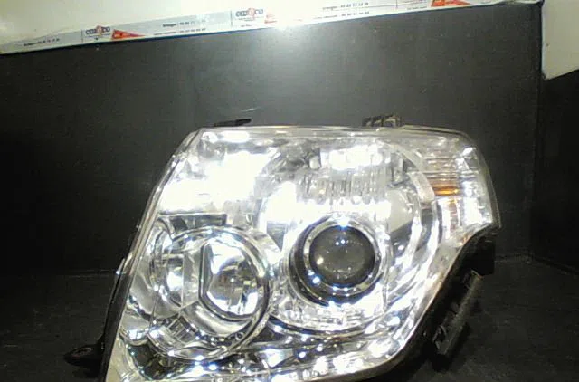 Phare gauche MITSUBISHI PAJERO 2012 occasion