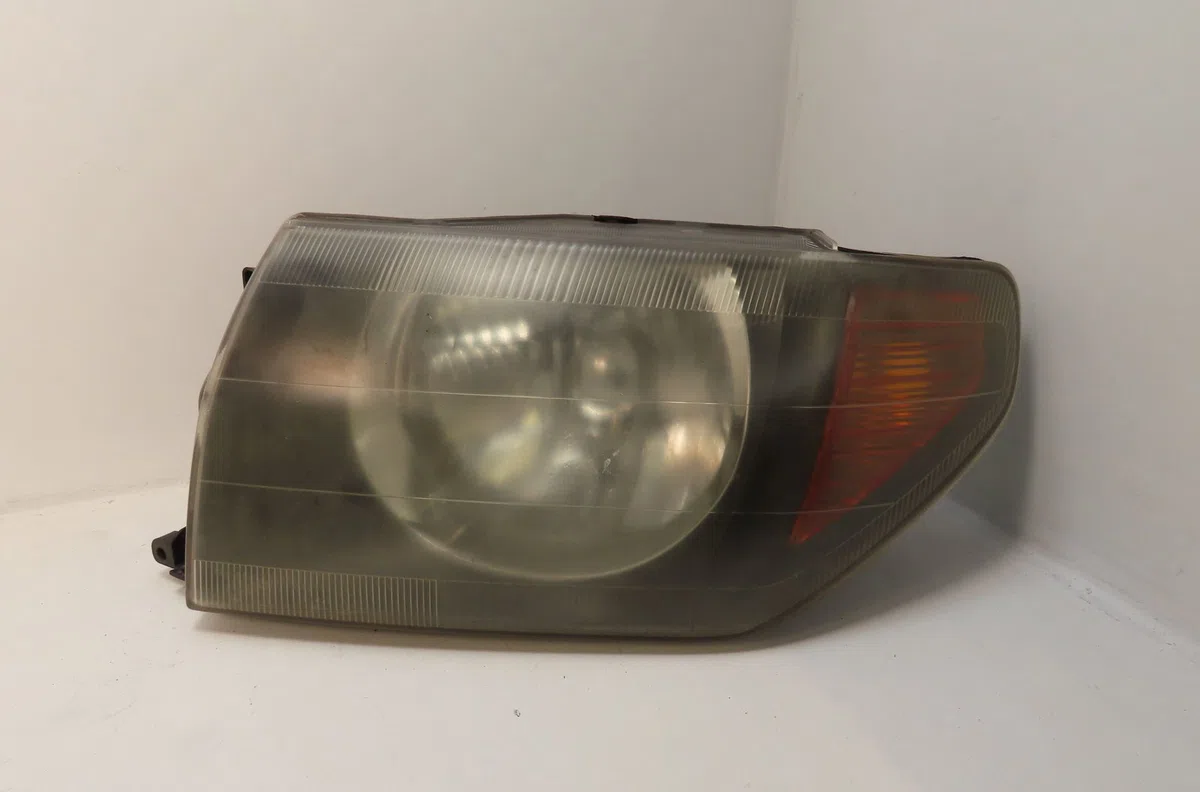 Phare gauche Mitsubishi PAJERO PININ I (H6_W, H7_W) 1.8 gdi (h66w, h76w) (1999-2001) occasion