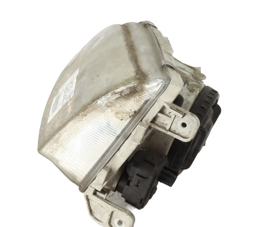 Phare gauche Mitsubishi SPACE STAR Monospace (DG_A) 1.3 16v (dg1a) (2000-2004) occasion