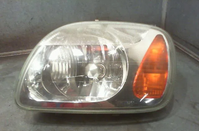 Phare gauche NISSAN MICRA 2001 occasion