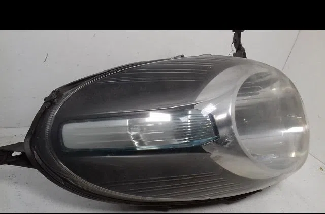 Phare gauche Nissan MICRA III (K12) 1.4 16v (2003-2010) occasion