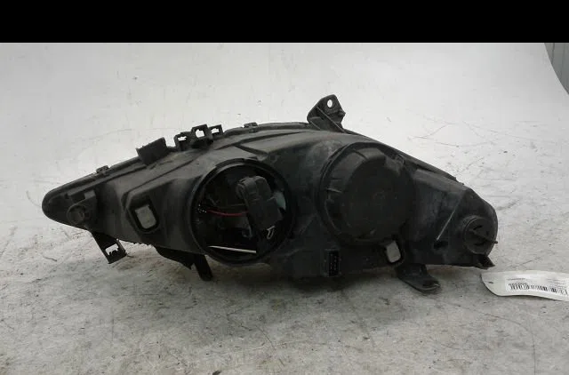 Phare gauche Nissan MICRA III (K12) 1.4 16v (2003-2010) occasion