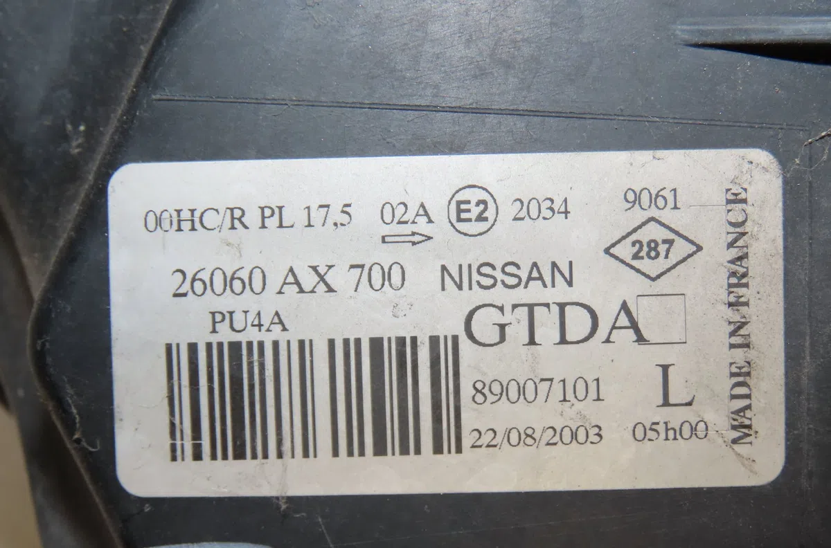 Phare gauche Nissan MICRA III (K12) 1.5 dci (2003-2010) occasion