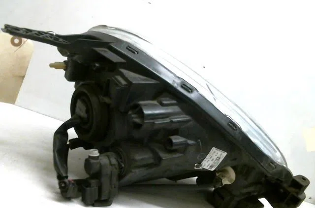 Phare gauche Nissan MICRA IV (K13K) 1.2 dig-s (2011-2015) occasion