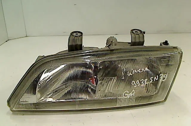 Phare gauche NISSAN PRIMERA 1997 occasion