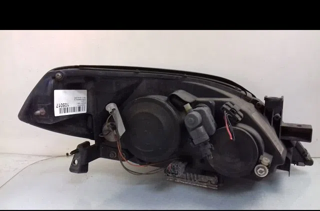 Phare gauche Nissan PRIMERA Break (WP12) 1.8 (2002-2007) occasion