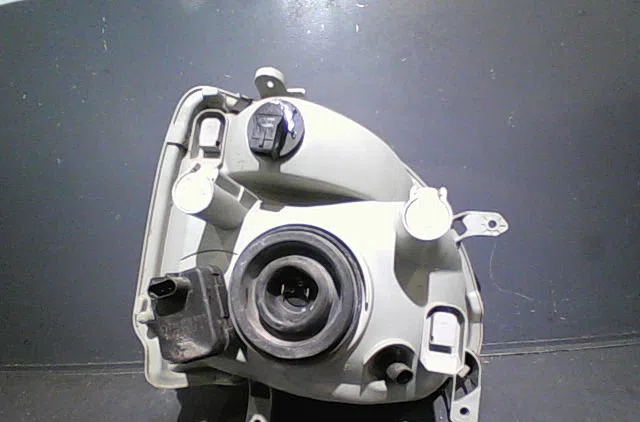 Phare gauche Opel AGILA (A) (H00) 1.3 cdti (f68) (2003-2007) occasion