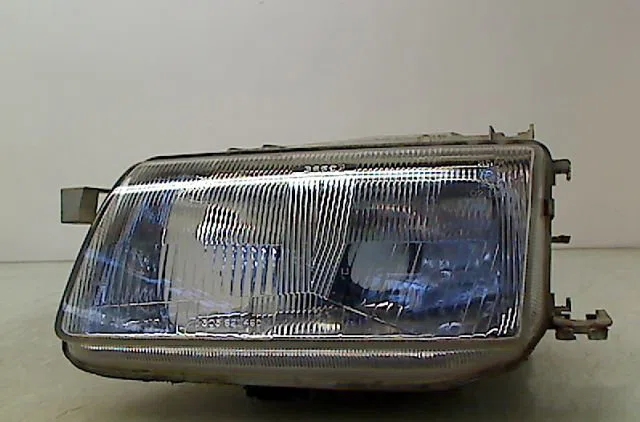 Phare gauche Opel ASTRA F 3-5 portes (T92) 1.7 tds (f08, m08, f68, m68) (1991-1998) occasion