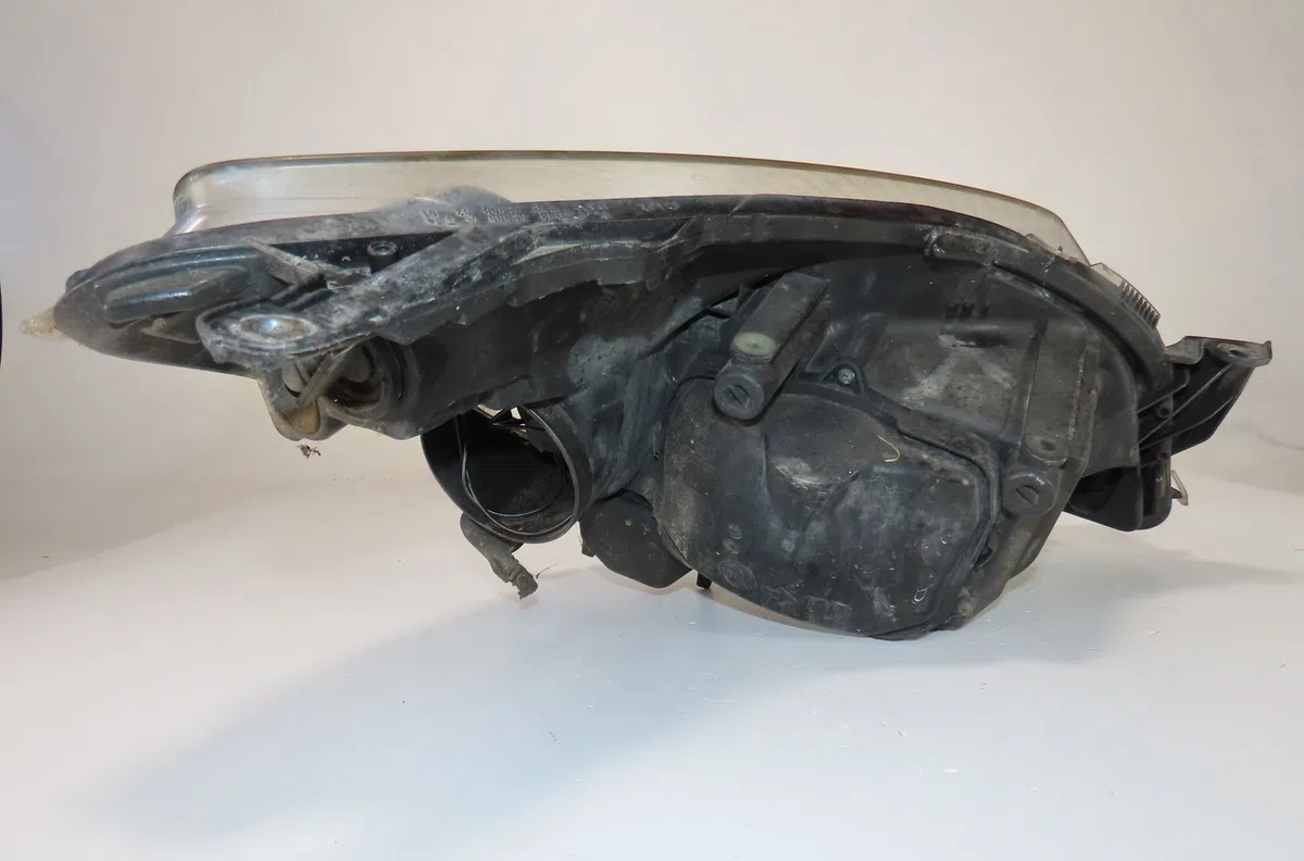 Phare gauche Opel ASTRA H (A04) 1.9 cdti (l48) (2004-2010) occasion