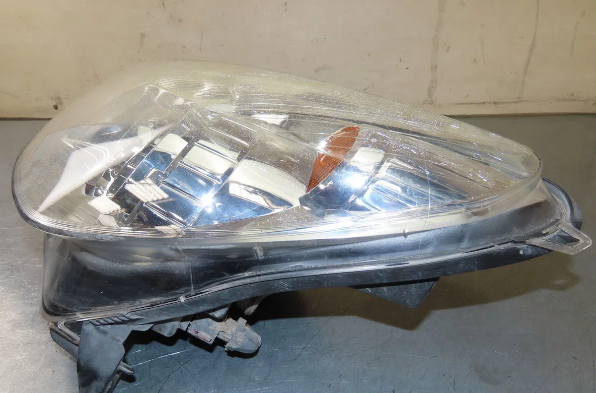 Phare gauche Opel ASTRA H Break (A04) 1.3 cdti (l35) (2005-2010) 5 portes occasion