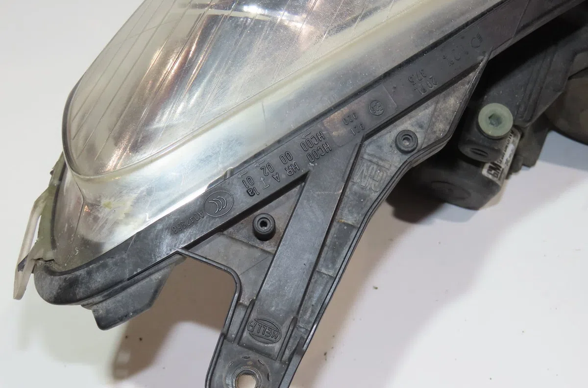 Phare gauche Opel ASTRA H TwinTop (A04) 1.6 (l67) (2006-2010) occasion