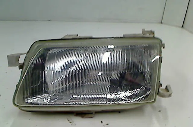 Phare gauche OPEL ASTRA I 1996 occasion