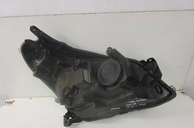 Phare gauche OPEL ASTRA III  1.6 TWINPORT 105ch occasion
