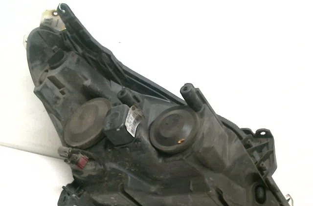 Phare gauche Opel ASTRA J GTC 1.7 cdti (08) (2011-2015) occasion