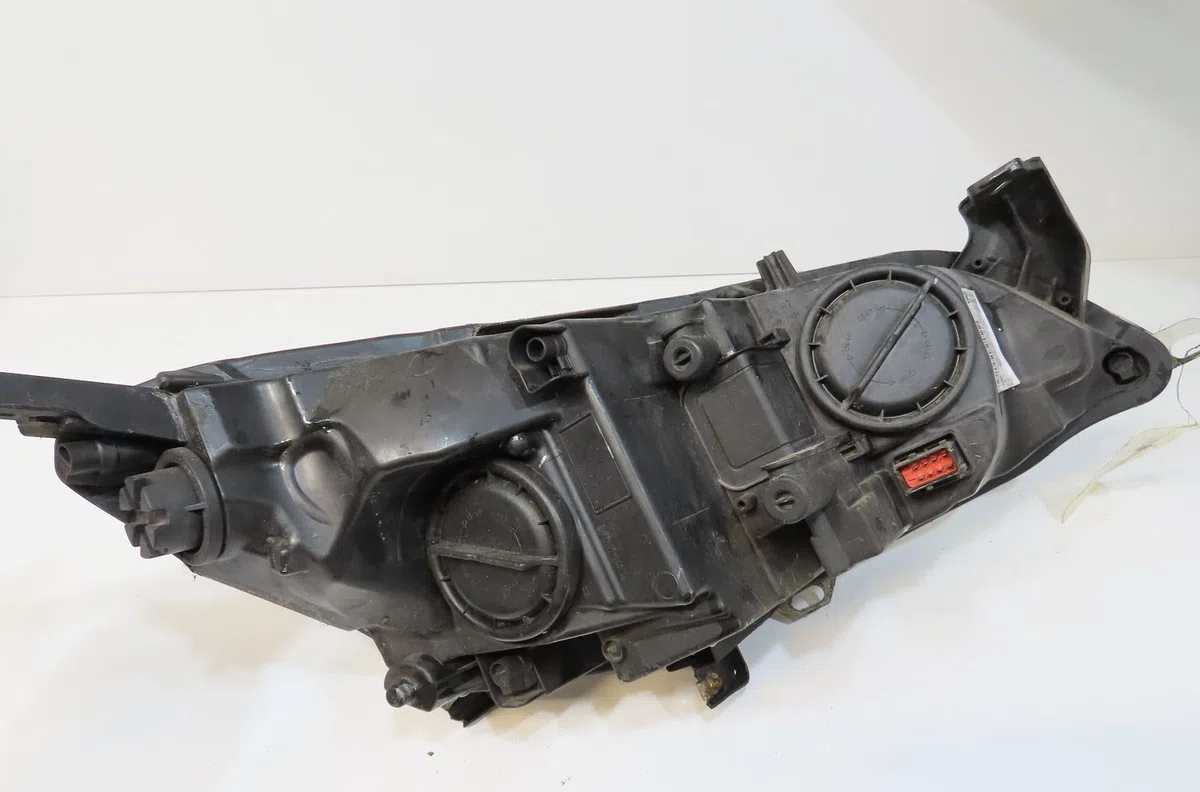 Phare gauche Opel ASTRA J (P10) 1.4 (68) (2009-2015) occasion