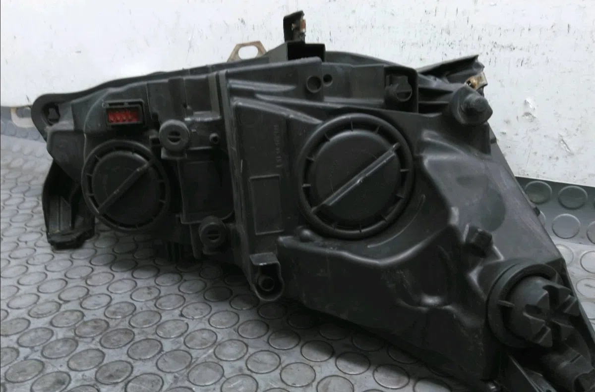 Phare gauche Opel ASTRA J Sports Tourer (P10) 1.7 cdti (35) (2010-2015) occasion