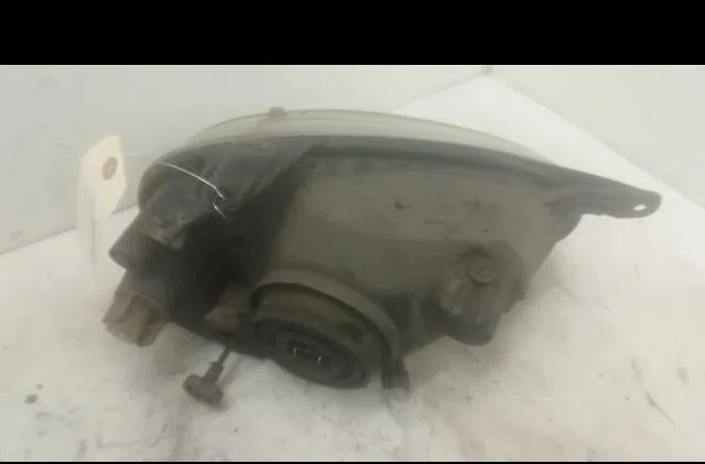 Phare gauche Opel CORSA B (S93) 1.5 d (f08, f68, m68) (1993-2000) occasion