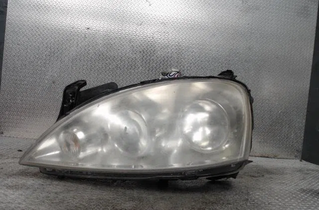 Phare gauche OPEL CORSA C  CORSA C PHASE 2 occasion
