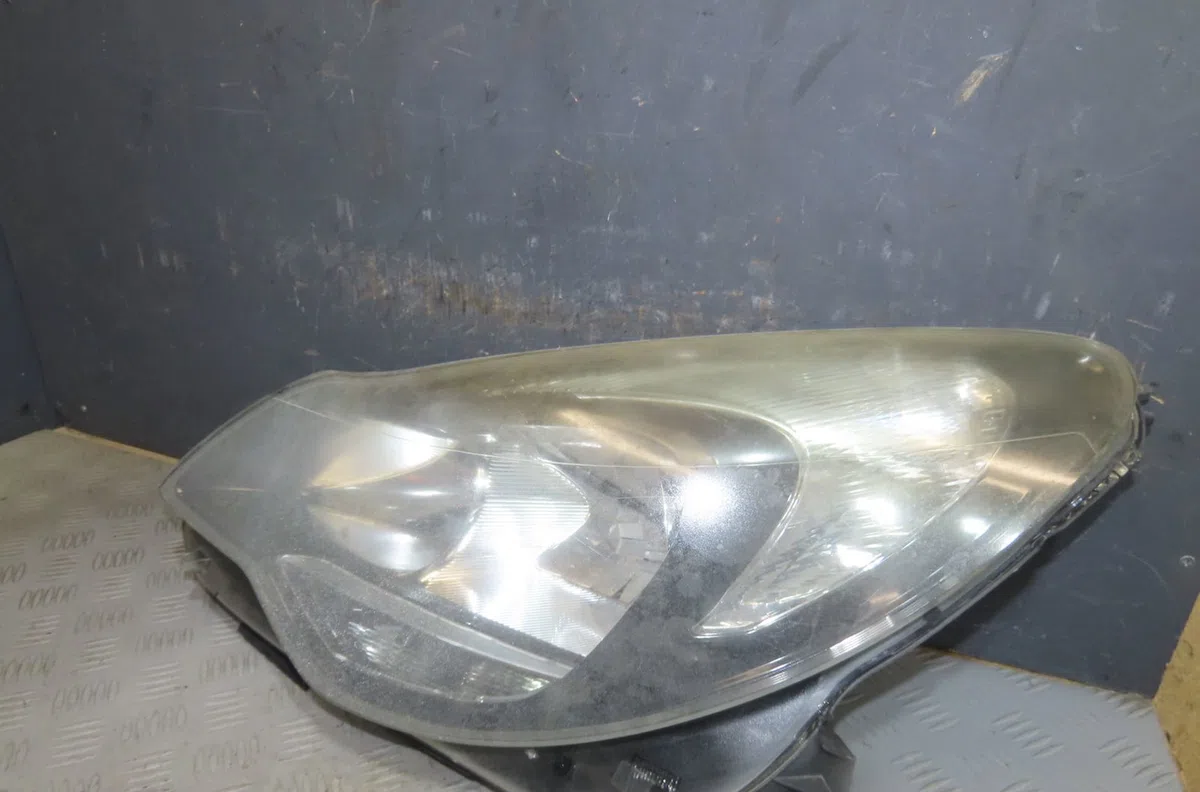 Phare gauche Opel CORSA D (S07) 1.0 (l08, l68) (2009-2014) 3 portes occasion