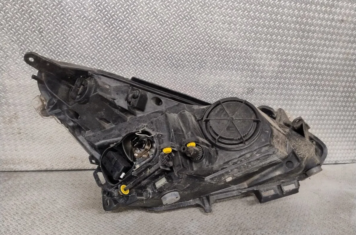 Phare gauche Opel CORSA D (S07) 1.3 cdti (l08, l68) (2006-2014) 5 portes occasion