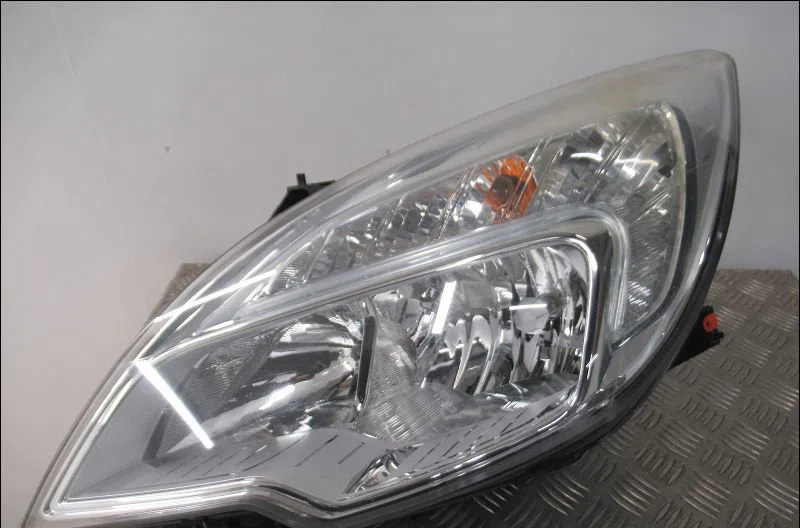 Phare gauche Opel MERIVA A Monospace (X03) 1.3 cdti (e75) (2003-2010) occasion