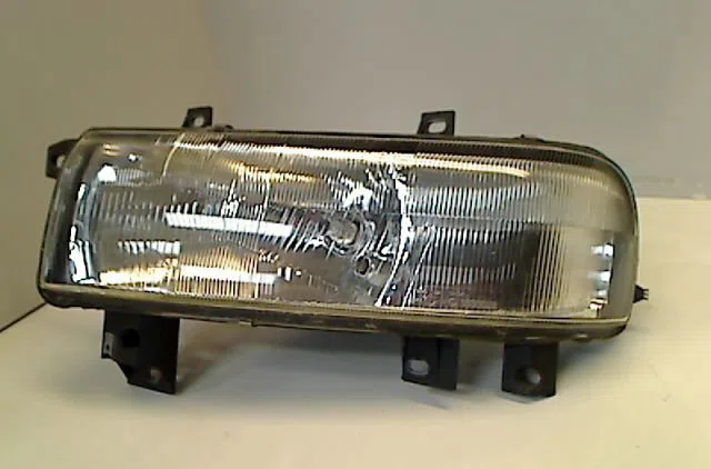 Phare gauche OPEL MOVANO I  2.5 CDTI 100ch occasion