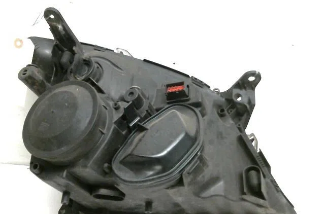 Phare gauche Opel SIGNUM 3-5 portes (Z03) 2.2 dti (f48) (2003-2004) occasion