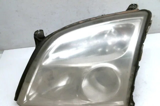 Phare gauche Opel SIGNUM 3-5 portes (Z03) 2.2 dti (f48) (2003-2004) occasion