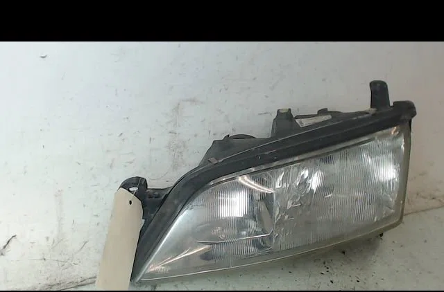 Phare gauche Opel VECTRA B (J96) 2.0 di 16v (f19) (1996-2002) occasion
