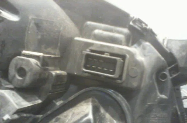 Phare gauche Opel VECTRA C Break (Z02) 2.0 dti (f35) (2003-2005) occasion