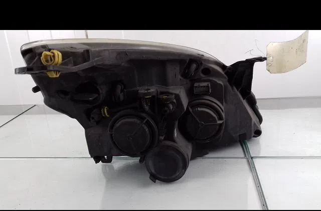 Phare gauche Opel VECTRA C GTS (Z02) 1.9 cdti (f68) (2004-2009) occasion