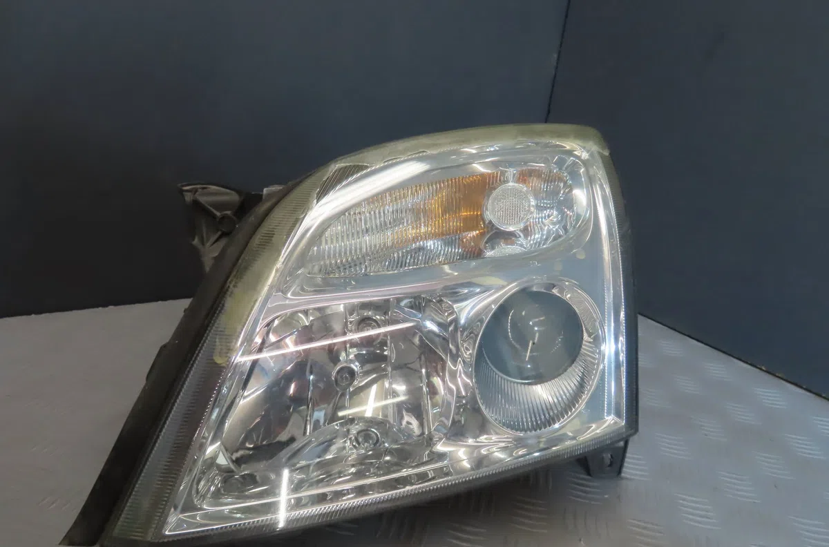 Phare gauche Opel VECTRA C GTS (Z02) 1.9 cdti (f68) (2004-2009) occasion