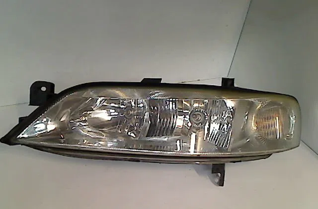 Phare gauche OPEL VECTRA II  2.0 DTI 16v 100ch occasion