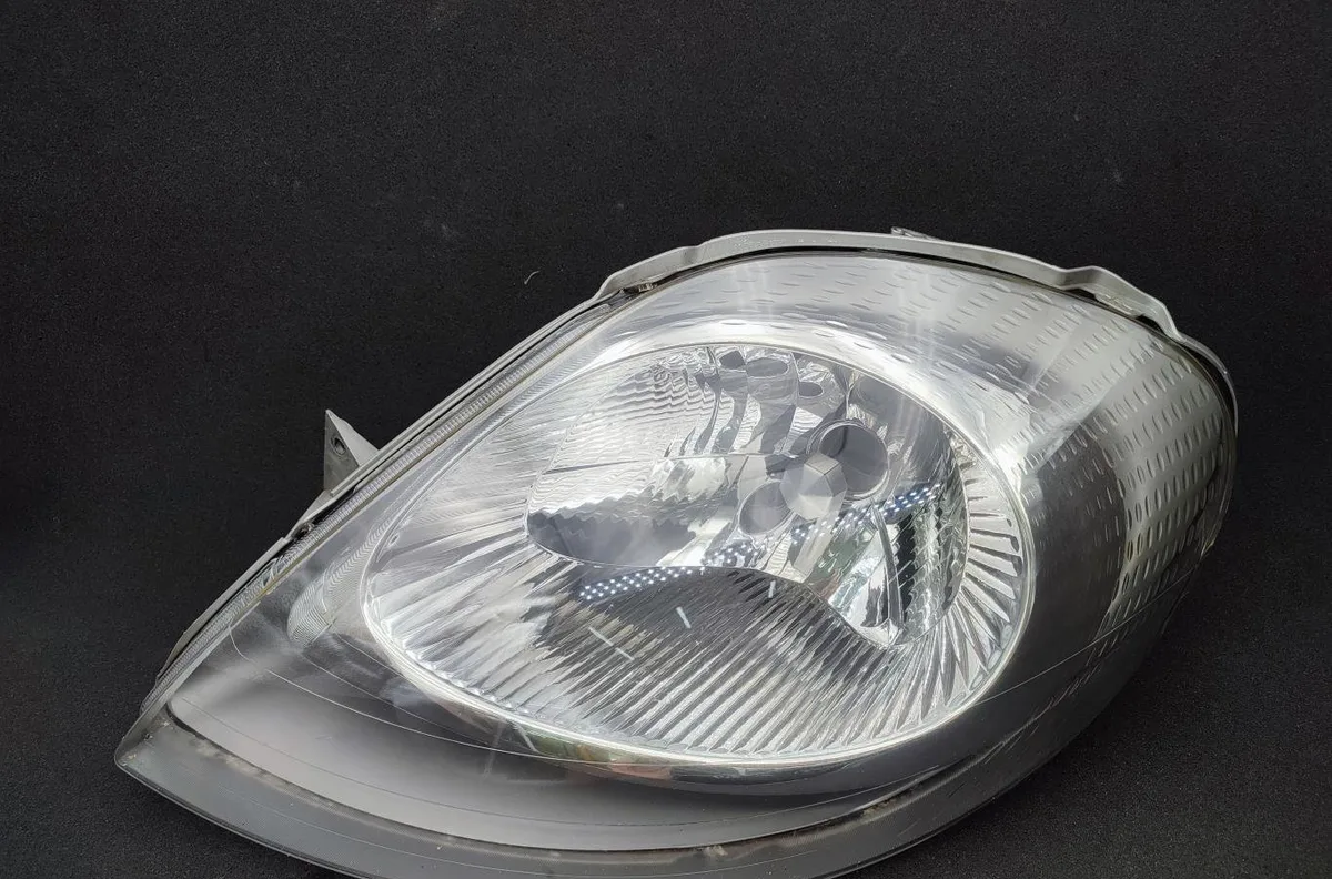 Phare gauche OPEL VIVARO 1 PHASE 2 occasion