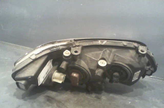 Phare gauche OPEL ZAFIRA 2002 occasion