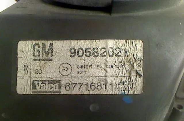 Phare gauche Opel ZAFIRA A Monospace (T98) 1.8 16v (f75) (1999-2000) occasion