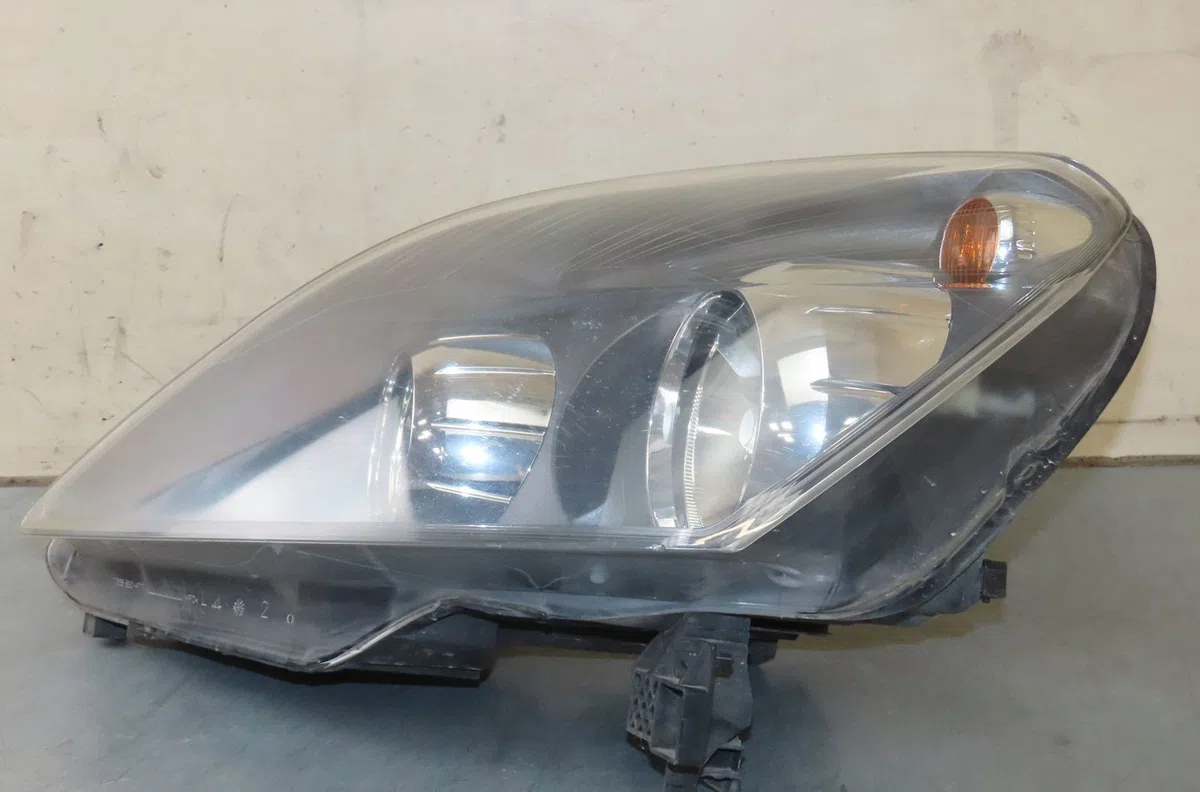 Phare gauche Opel ZAFIRA - ZAFIRA FAMILY B (A05) 1.7 cdti (m75) (2008-2015) 5 portes occasion