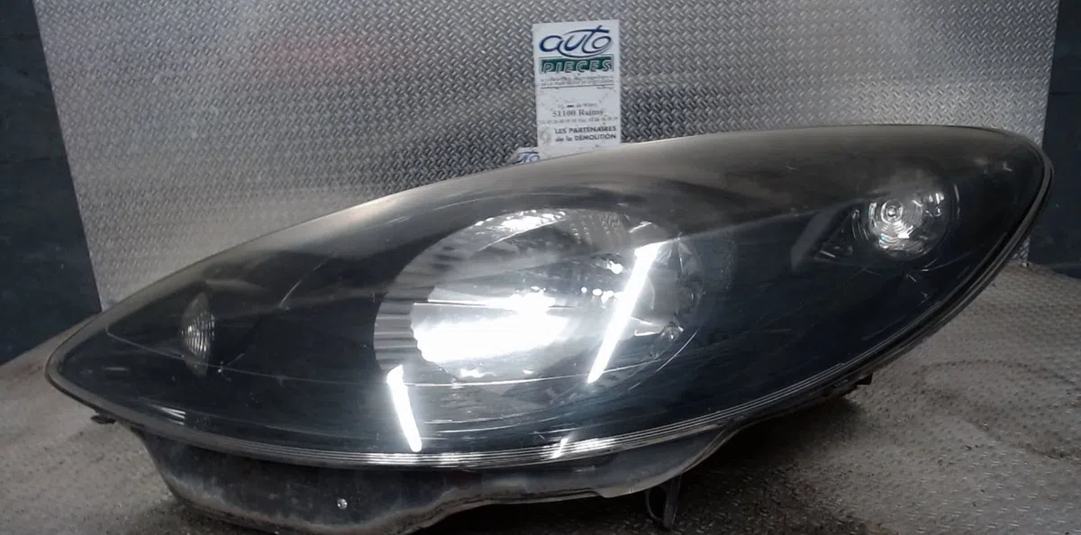 Phare gauche PEUGEOT 1007  0 occasion