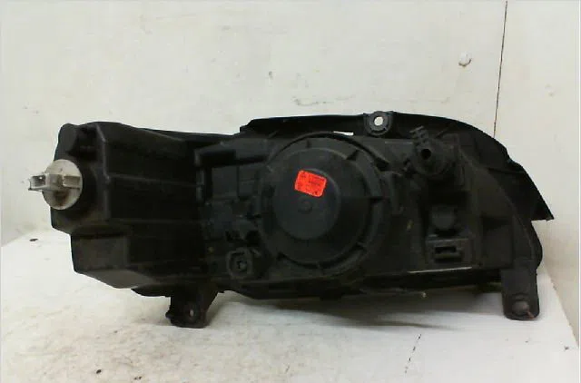 Phare gauche PEUGEOT 106  1.0i occasion