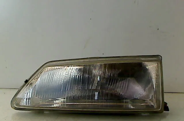 Phare gauche PEUGEOT 106 1992 occasion