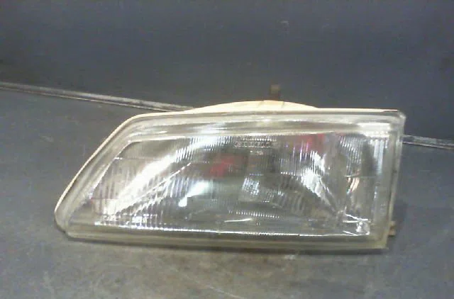 Phare gauche PEUGEOT 106 Phase 1 09-1991--04-1996 occasion