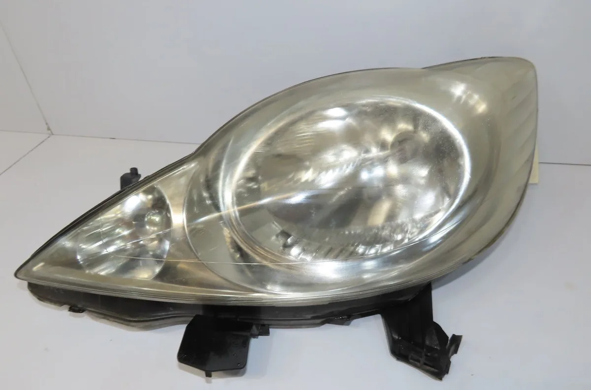 Phare gauche Peugeot 107 (PM_, PN_) 1.0 (2005-2014) 3 portes occasion
