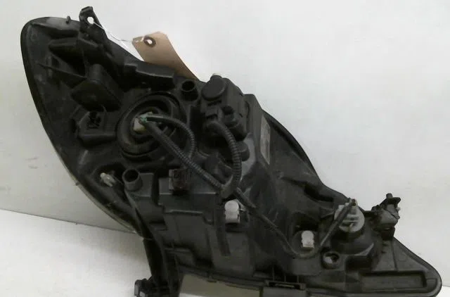 Phare gauche Peugeot 107 (PM_, PN_) 1.0 (2005-2014) 3 portes occasion